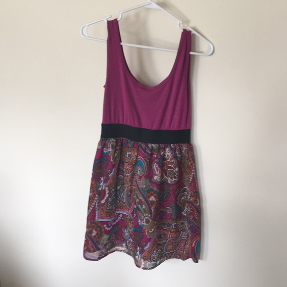 Dress. - Picture 2 of 3